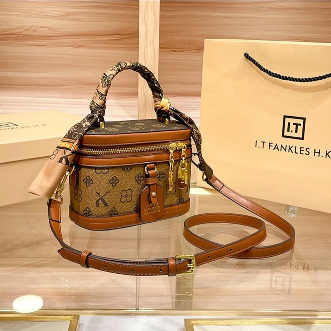 Monogram Vanity Box Bag in Monogram Cognac